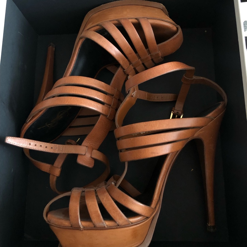 🤎Yves Saint Laurent Tribute heels 🤎